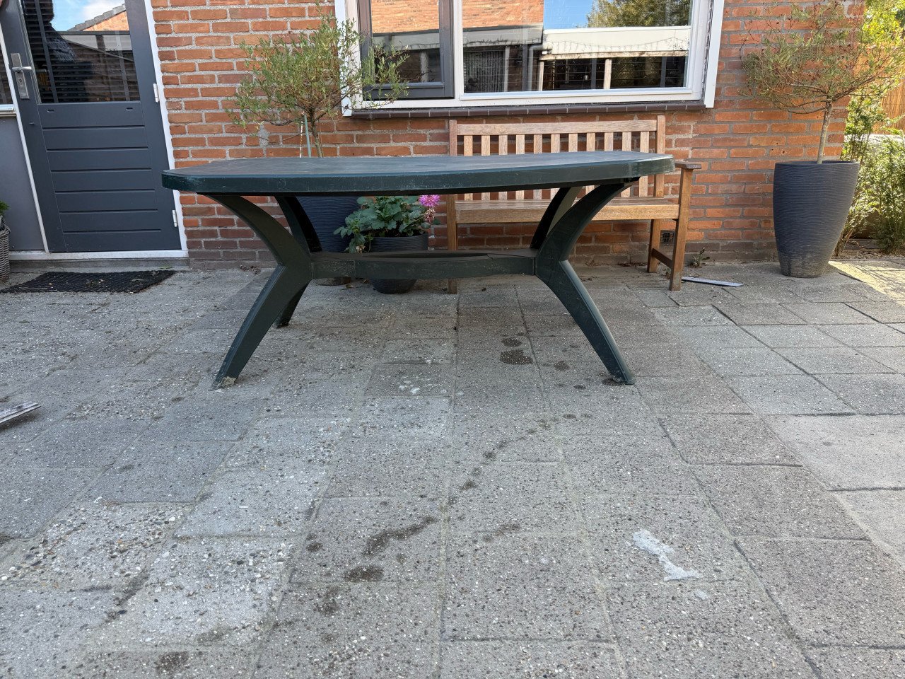 Gratis af te halen tuintafel