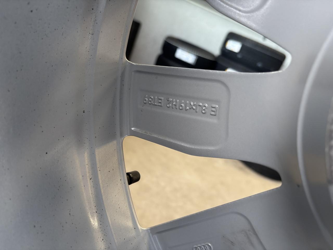 Winterset Origineel Audi A6 C8 19" Geen stoeprandschades!