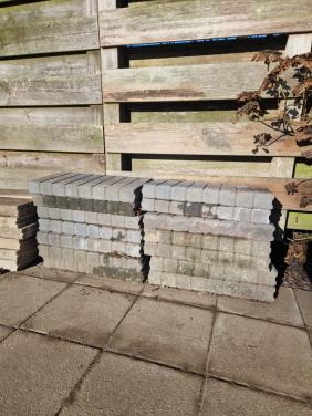 GRATIS 14x betonbandjes / opsluitbandjes blokjes