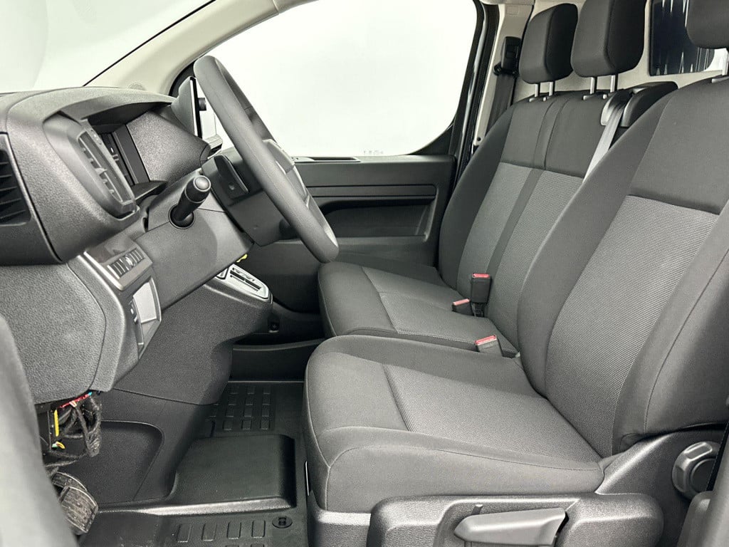 Opel Vivaro-e combi electric l3 75 kwh | camera | apple carplay & android a