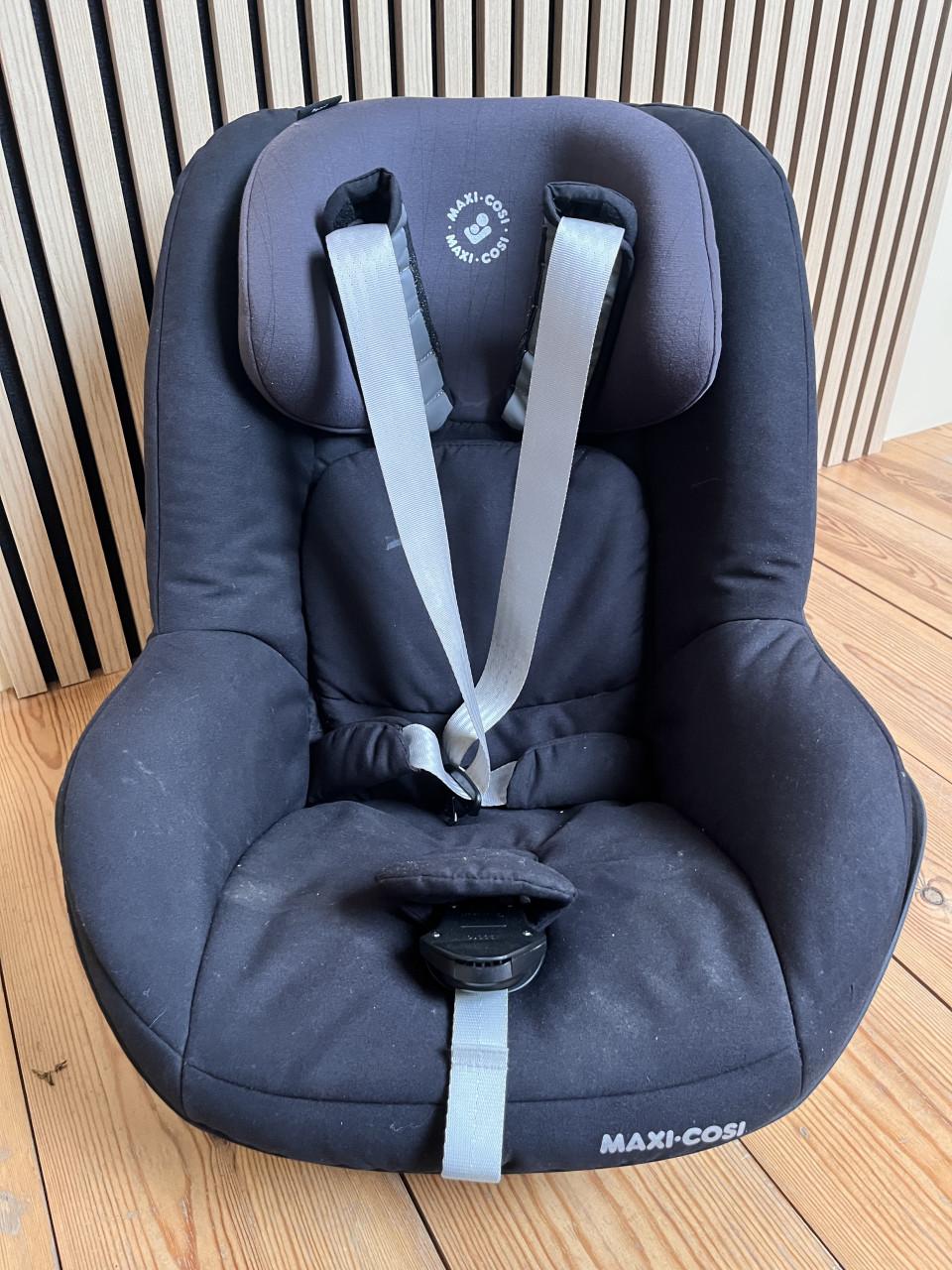 Kinder autostoel base en stoel