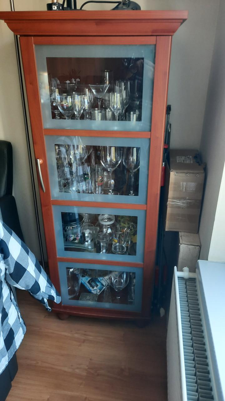Dressoir met spiegel