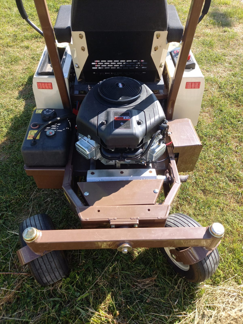 Grasshopper 526V-52