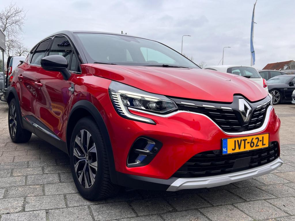 Renault Captur 1.3 tce 140 aut, intens met vele opties, camera, zelf sturen