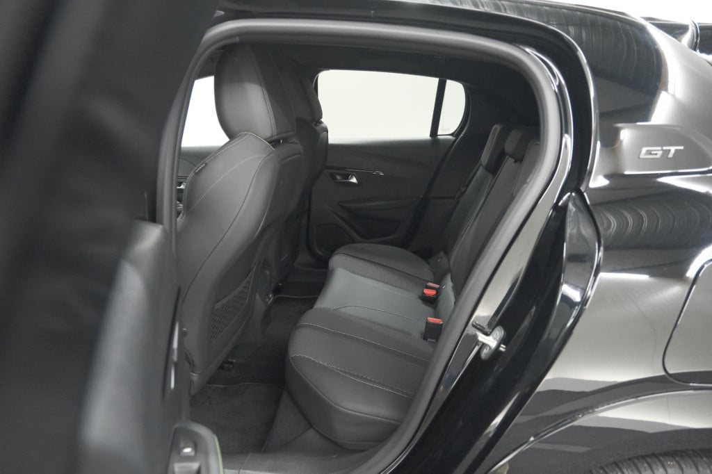 Peugeot 208 hybrid 136 e-dcs6 gt | 360 camera | adaptieve cruise control | 