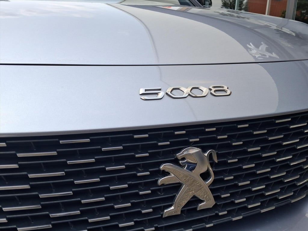 Peugeot 5008 1.2 puretech 130pk s&s allure pack business navigatie | cruise