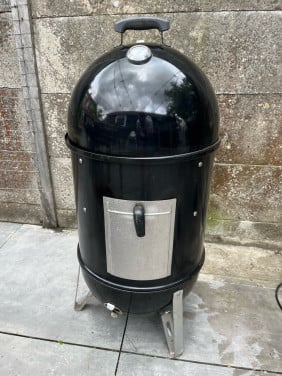 Weber smokey mountain 47 barbecue