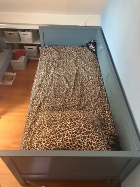 Kinder bed