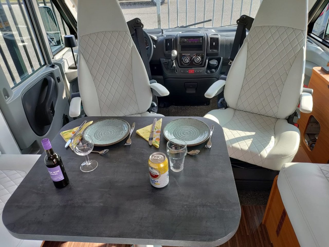 Luxe integraal Camper AUTOMAAT