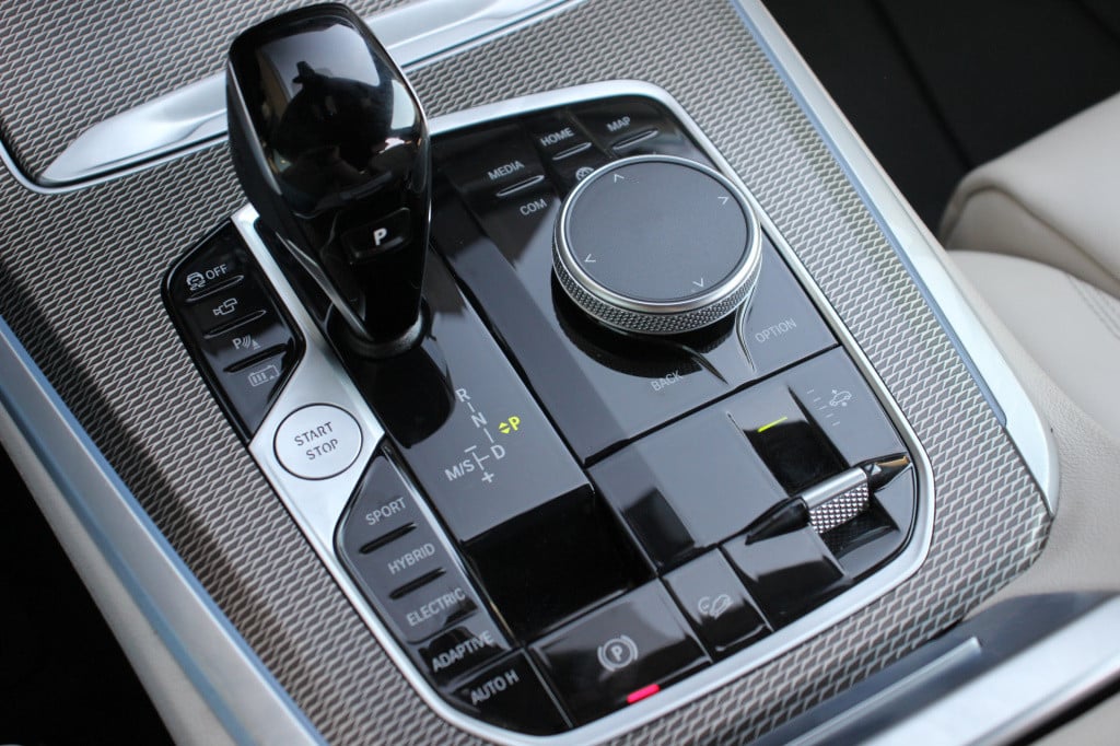 BMW X5 xdrive45e high executive m-sport | pano | luchtvering | 360 camera |