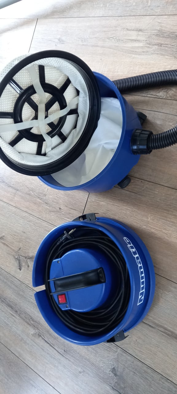 Numatic NVH-180 - Stofzuiger met zak