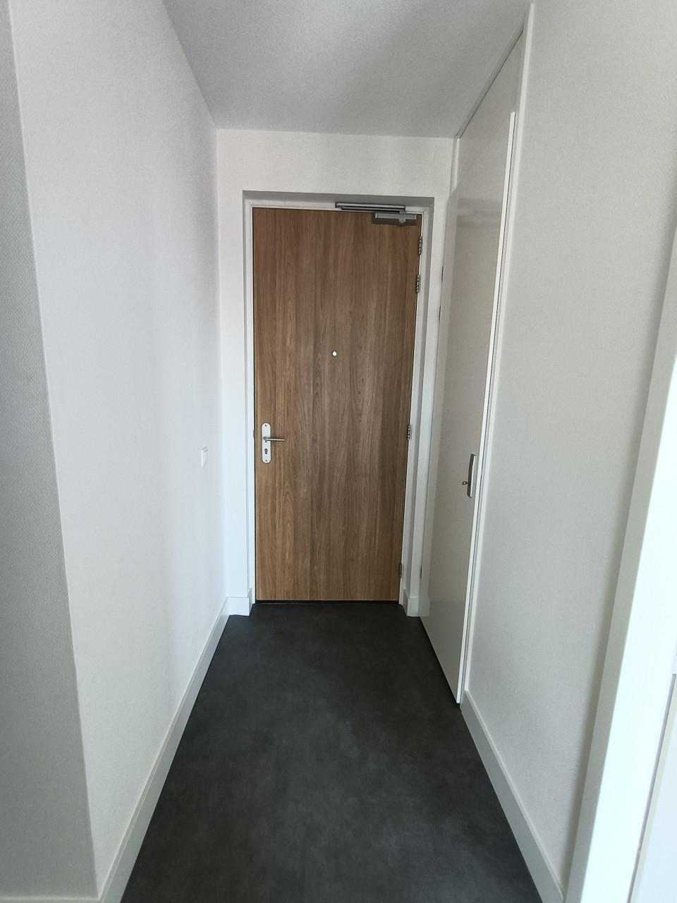 TE HUUR: per 1 april appartement Piet Heinstraat Goes!