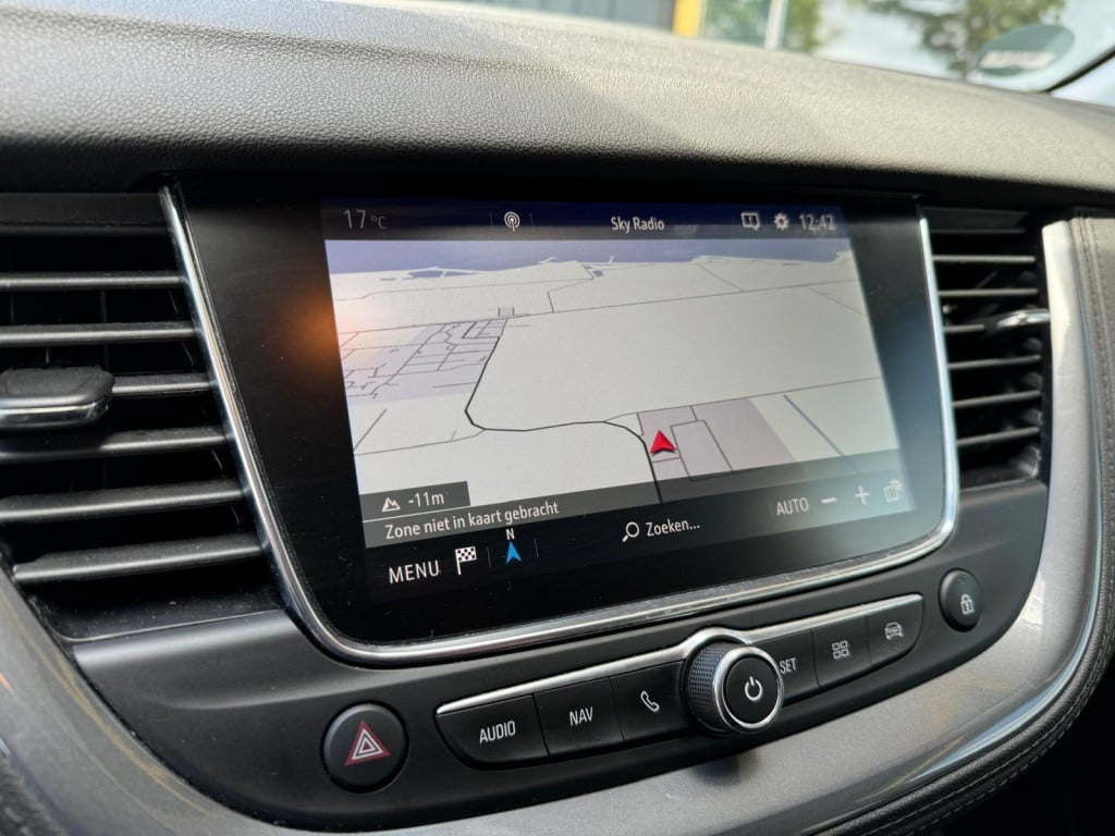 Opel Grandland X 1.2 turbo bus. ex.