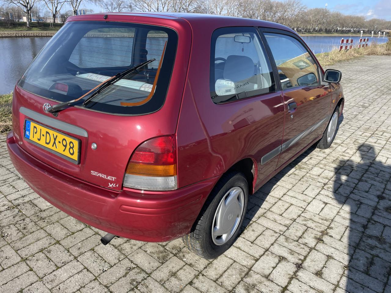Toyota starlet 1.3 118000 km