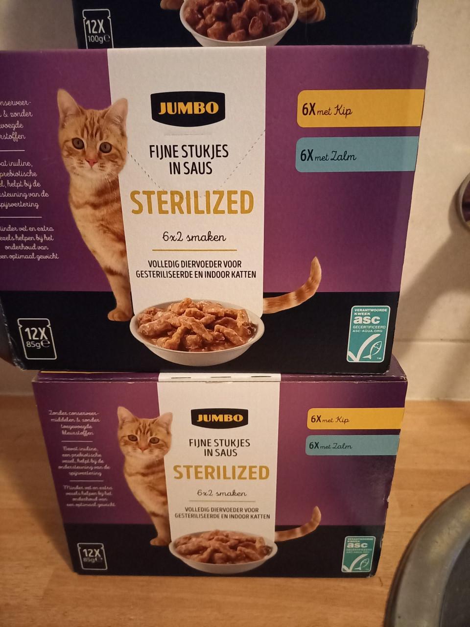 6 dozen zakjes kattenvoer