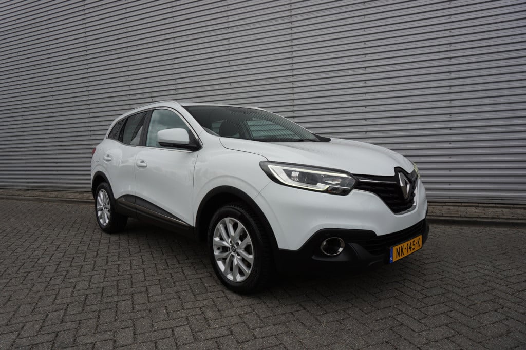 Renault Kadjar 1.2 tce zen airco / navi / cruise / trekhaak / parkeers. / l