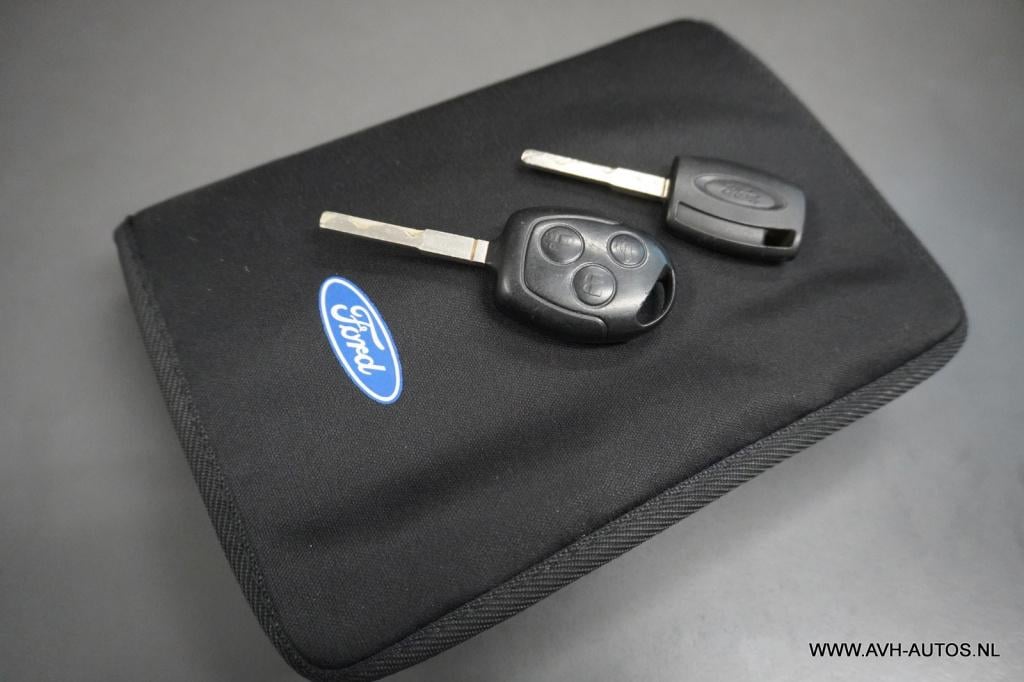 Ford Focus 1.6-16v trend automaat