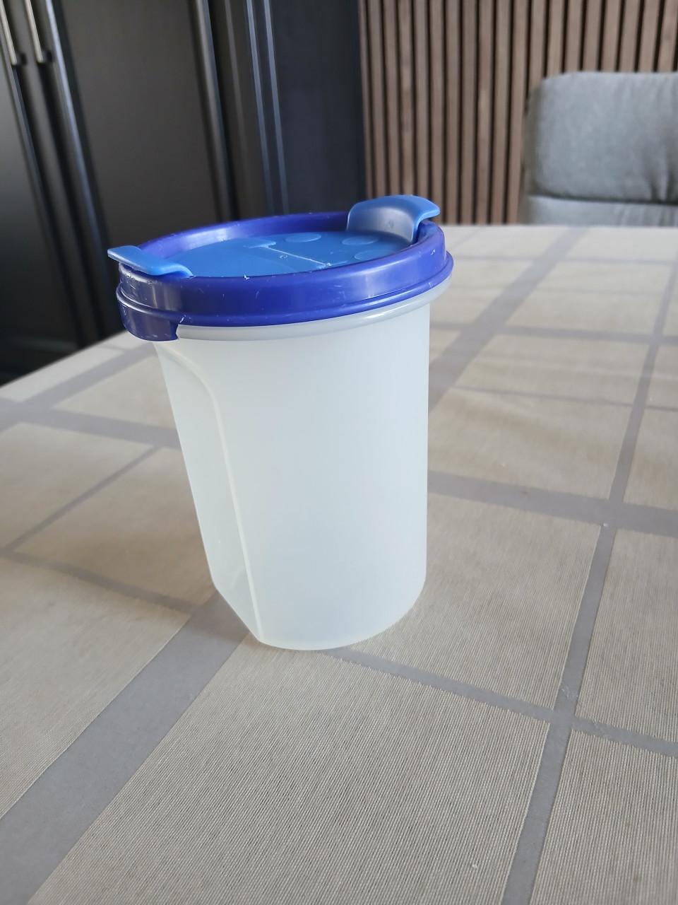 Tupperware strooibus