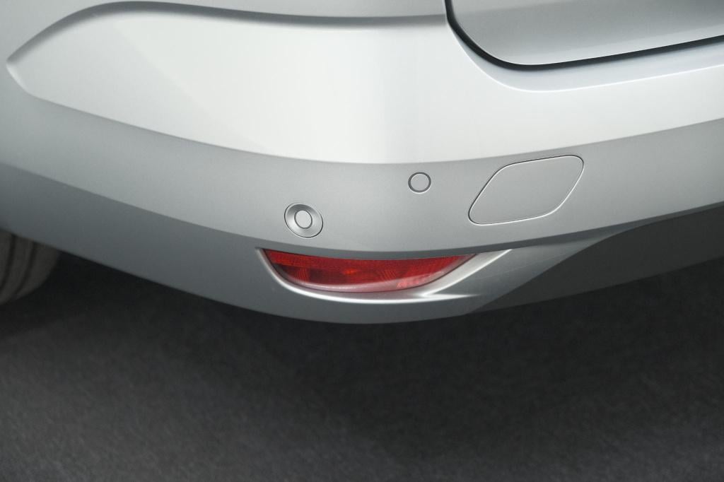 Renault Megane tce 140 edc techno | dodehoekdetectie | camera | 9.3 inch gr