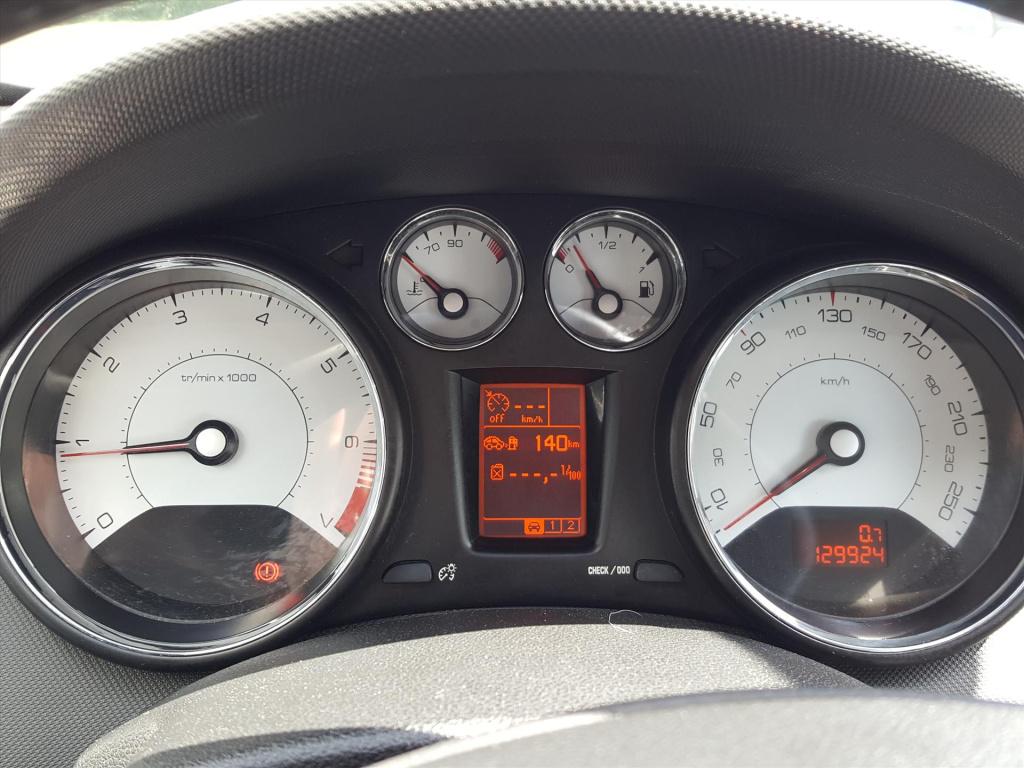 Peugeot 308 griffe 1.6turbo156pk zwart leer | cruise- & cimate control | bt