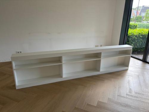 Kast