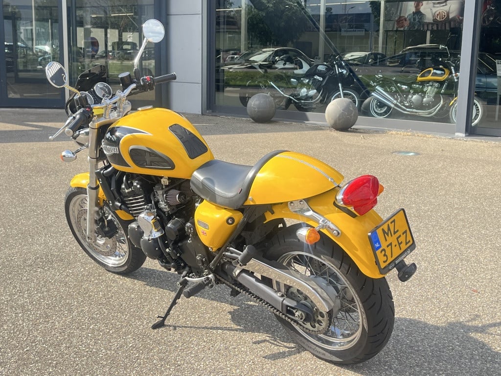 Triumph Thunderbird classic sport