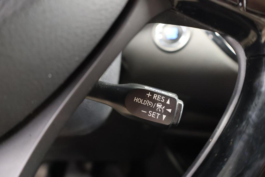Toyota C-hr 1.2 premium | trekhaak| stoel.verw| pdc| navi| climate