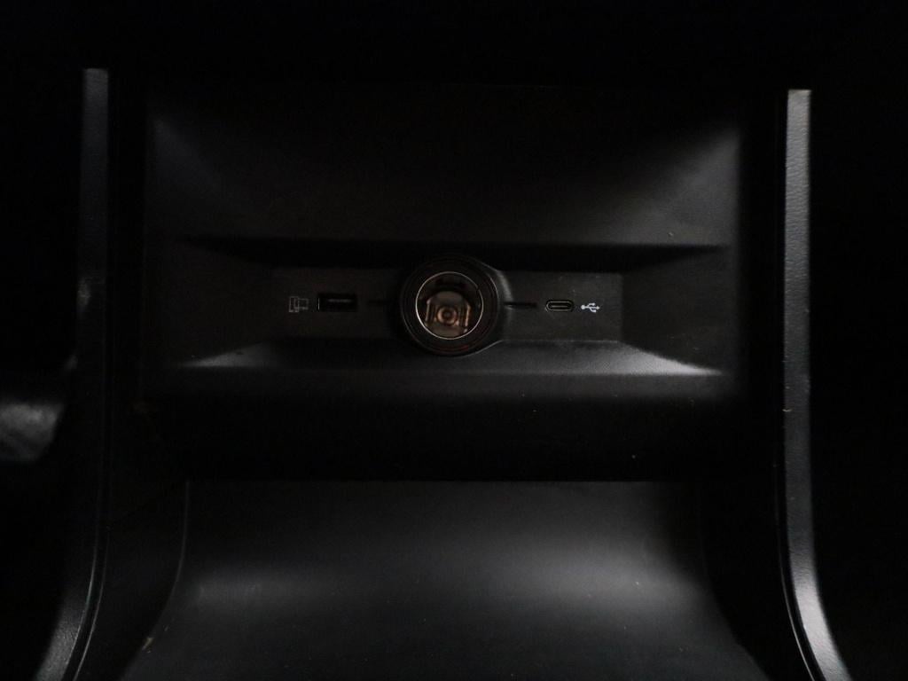 MG Mg4 long range 64kwh luxury | navi | led koplampen | 360 camera | stoelv