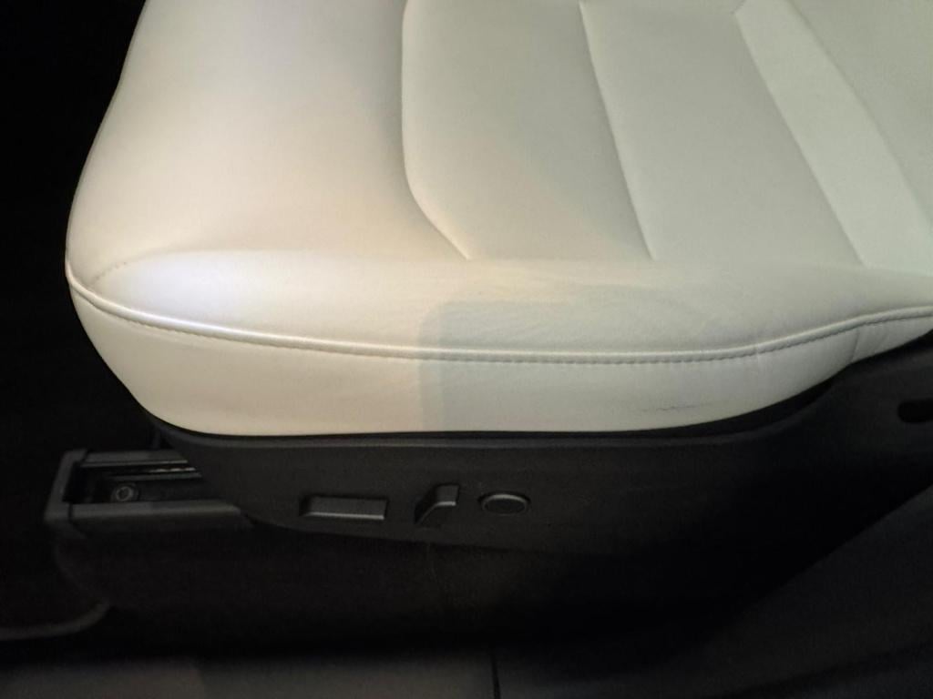 Tesla Model Y long range awd 75 kwh