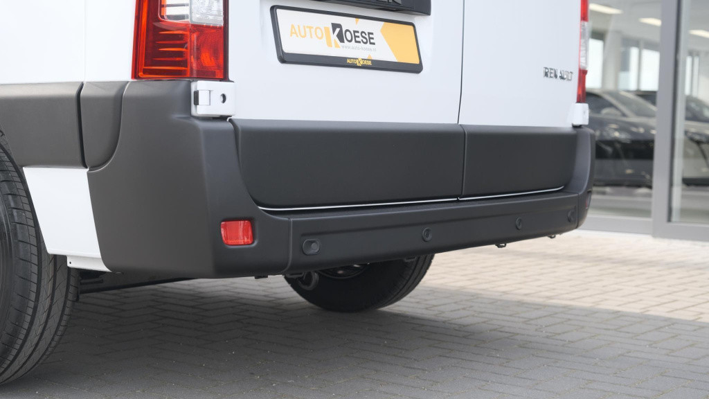 Renault Master t35 2.3 dci 135 l2h2 comfort | direct leverbaar | navigatie 