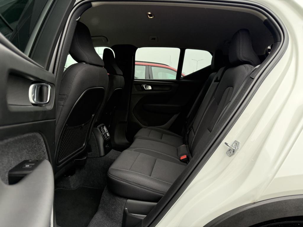 Volvo XC40 t5 262pk recharge inscription| camera| stoel+stuur.verw| keyless