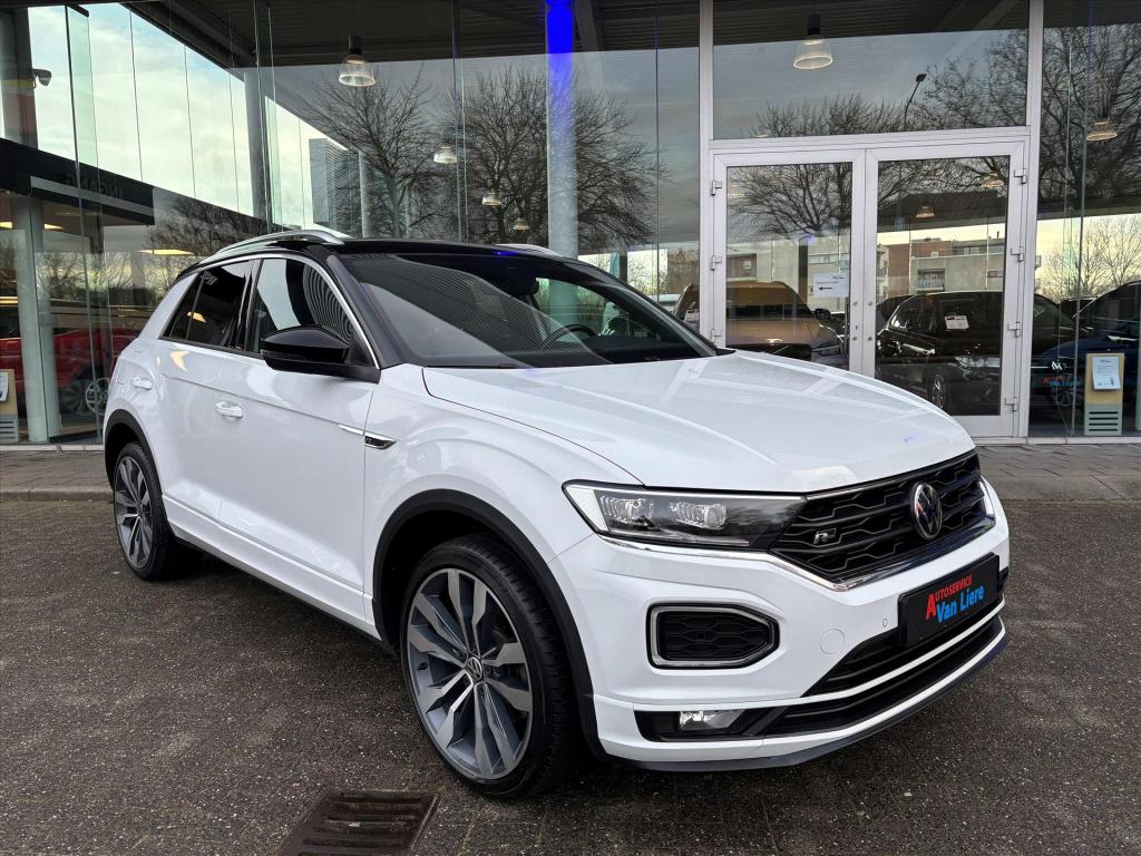 Volkswagen T-roc 1.5 tsi 150pk 7-dsg sport business r| adapt cruise|navi|le