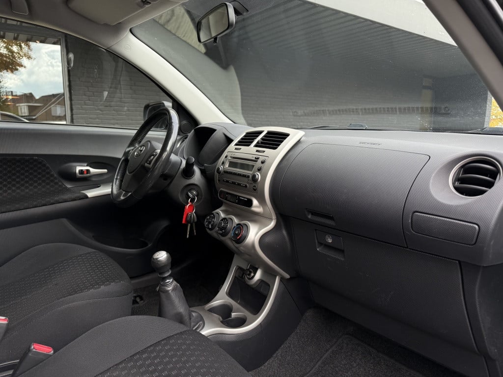 Toyota Urban Cruiser 1.3 vvt-i aspiration