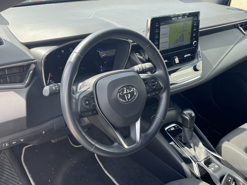 Toyota Corolla | net binnen | 1.8 hybrid active | navigatie | camera | trek