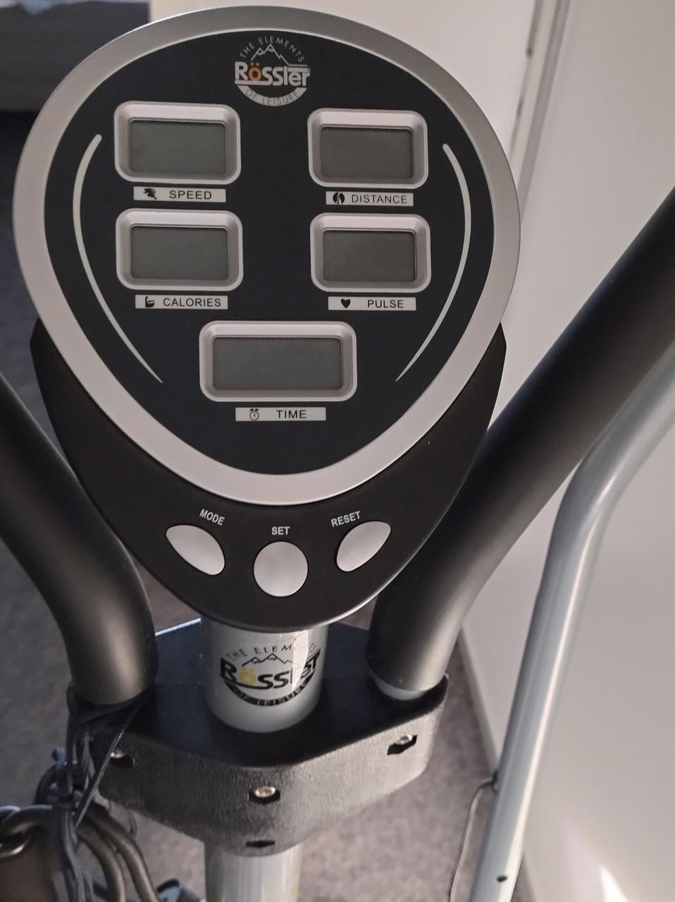 Rössler crosstrainer , weinig gebruikt