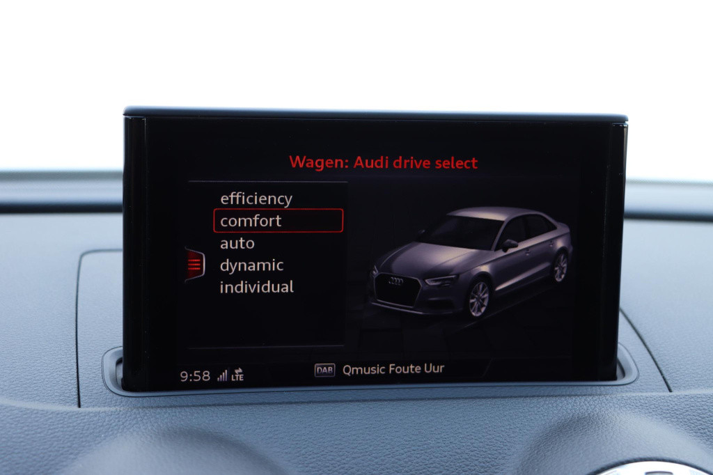 Audi A3 limousine 35 tfsi cod advance sport s-line 150pk s-tronic