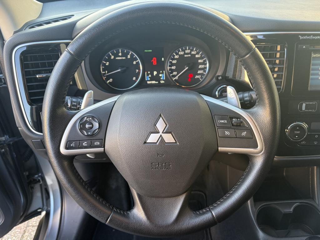 Mitsubishi Outlander 2.0 intense+