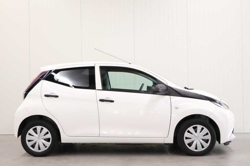 Toyota Aygo 1.0 vvt-i x-fun
