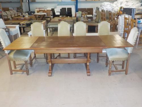 Mooie kwaliteit verlengbare eiken eettafel 260 x 95 cm in goede staat