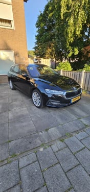 Skoda Octavia 1.5 e-TSI 150pk Bussiness edition plus