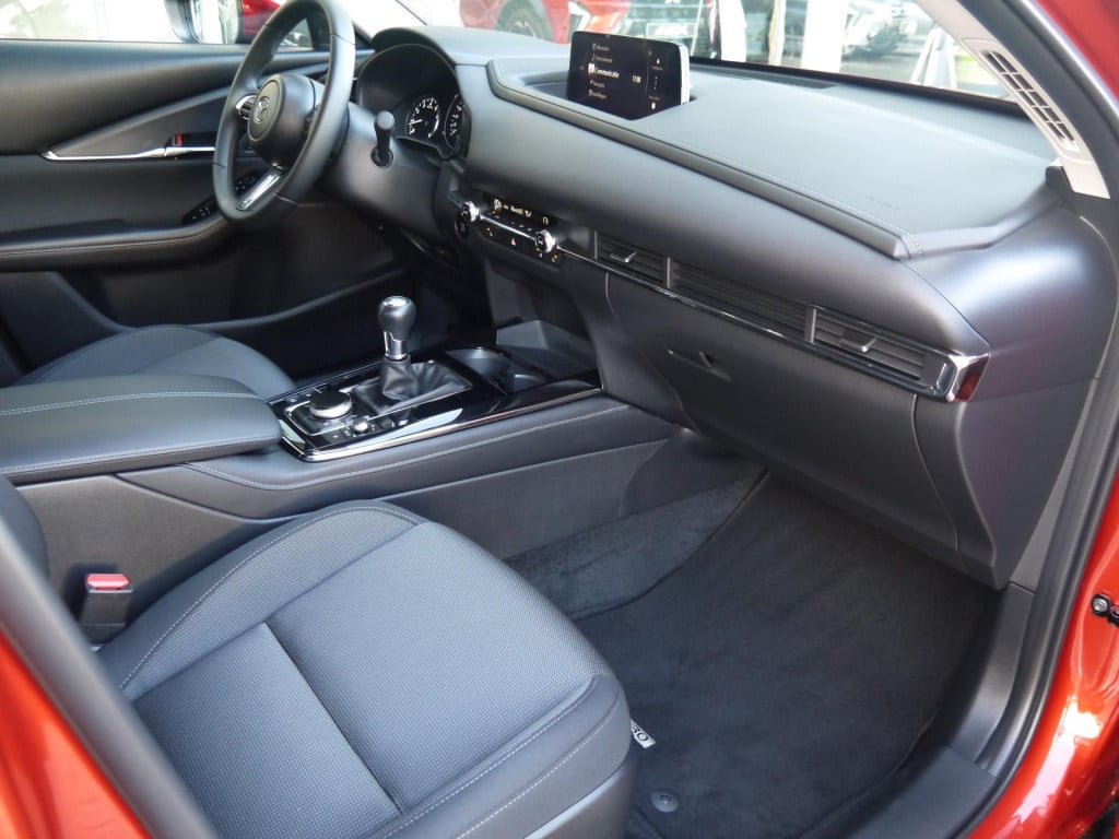 Mazda Cx-30 2.0 e-skyactiv-x m hybrid exclusive-line|trekhaak|rijklaar