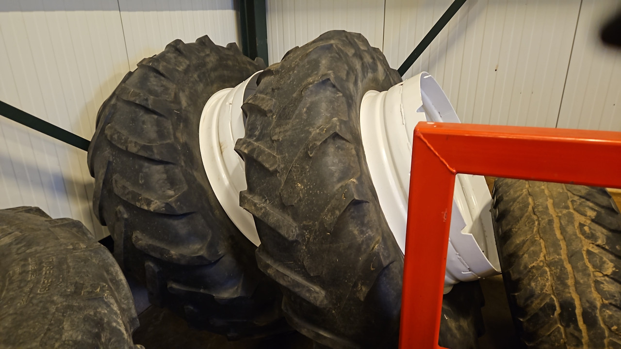 New holland tsa 100