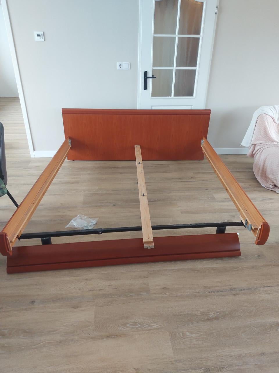 Ledikant 2 persoons met nachtkastjes