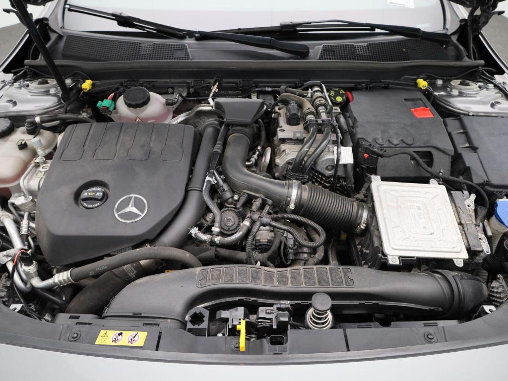 Mercedes-Benz A-Klasse 250 e business line | amg-styling | automaat | panor