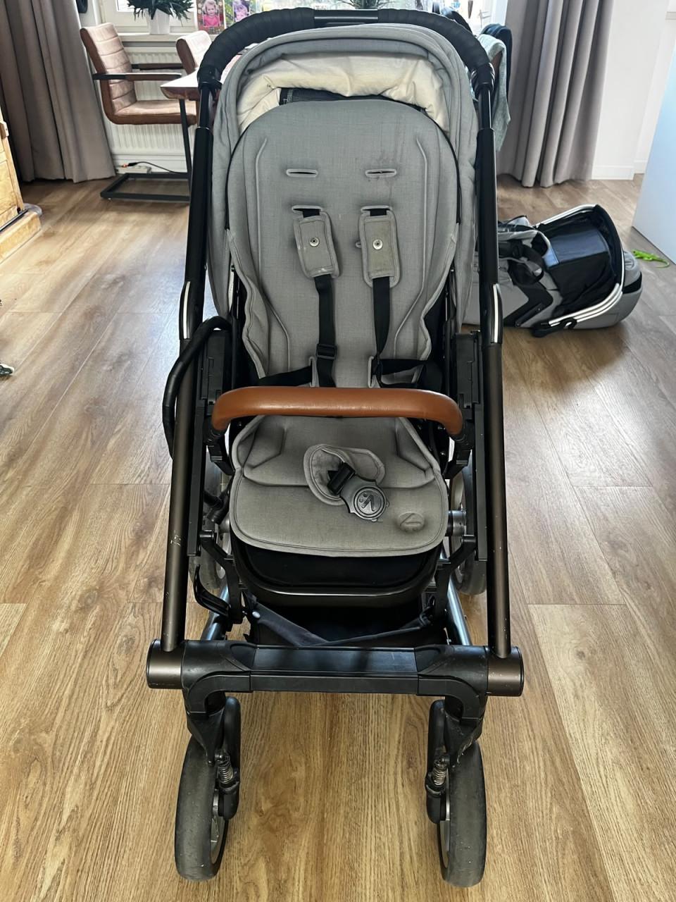 Mutsy Nio Kinderwagen Compleet