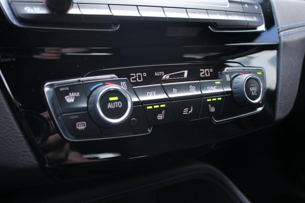 BMW X2 sdrive20i m-sport automaat. - led - elek kofferklep - headup - navi 