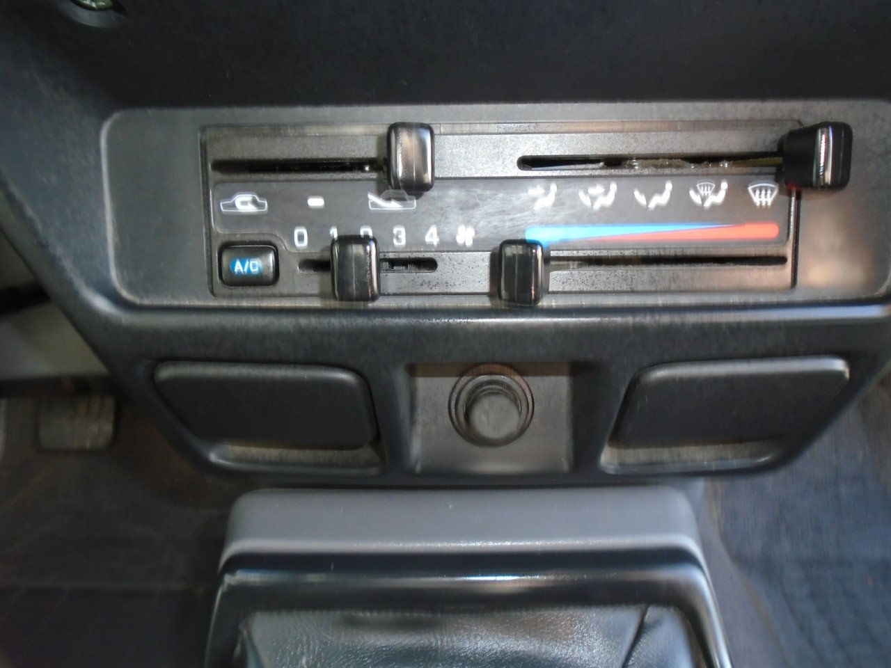 Nissan Pick-up King cab 2.5 Di