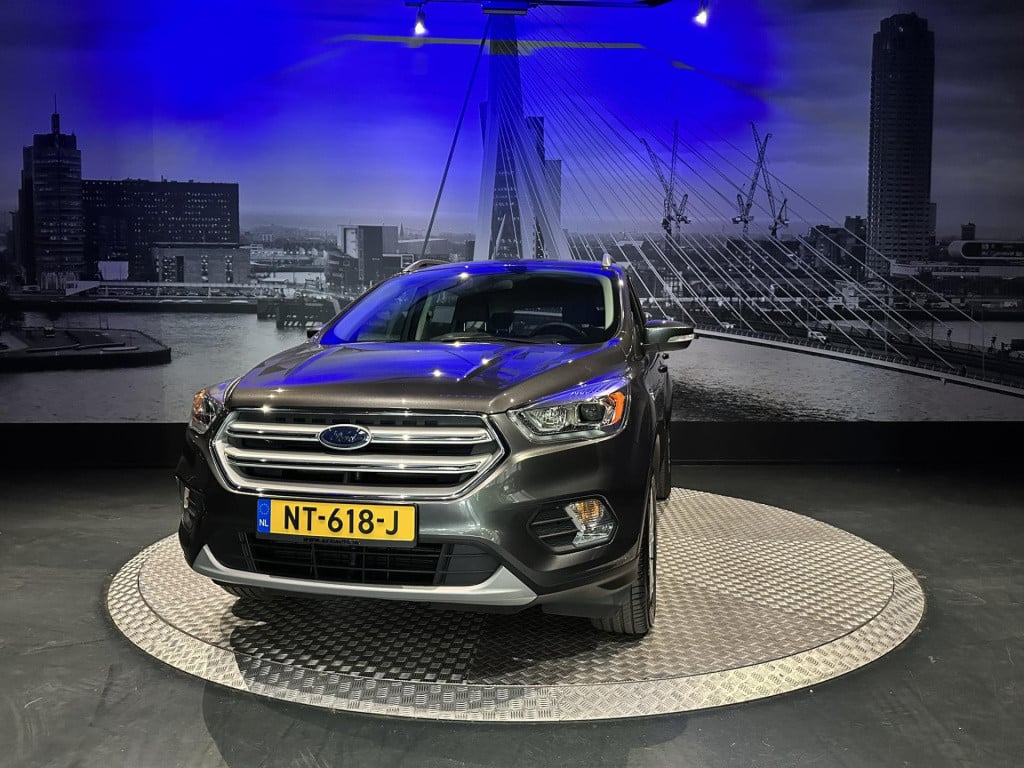Ford Kuga 1.5 ecoboost trend ultimate *navi*trekhaak*