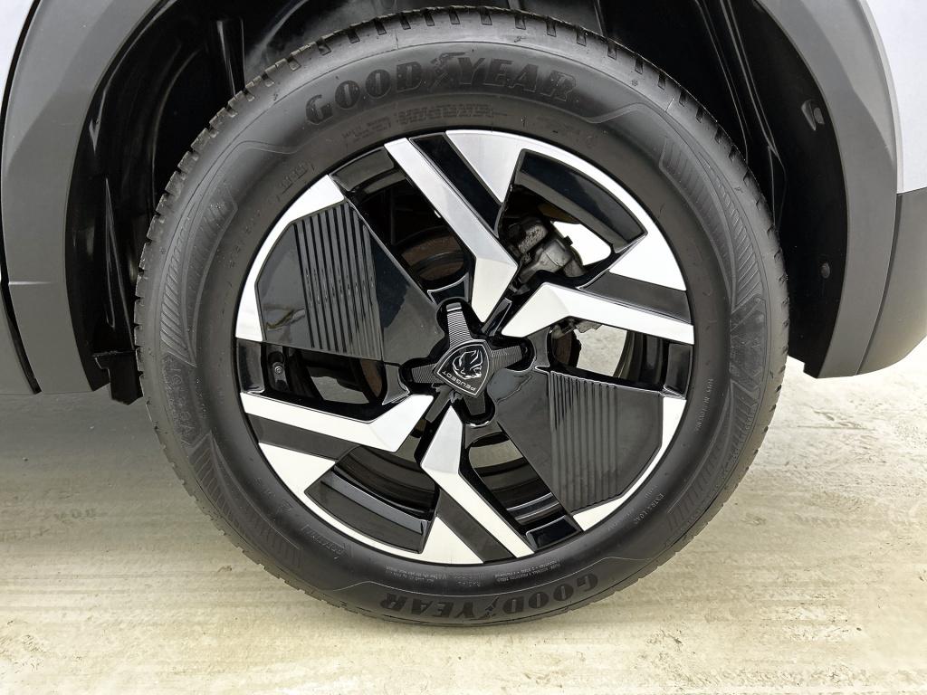 Peugeot 2008 130pk allure automaat | rijklaar | navigatie | camera |