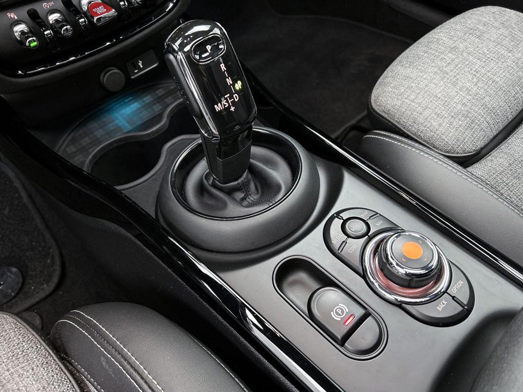 Mini Clubman mini 1.5 cooper richmond park edition | automaat | lmv | half 